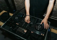 Beginner’s Guide to Mixing Music